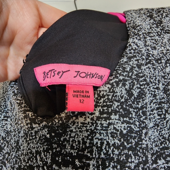 Betsy Johnson, fully lined, Sparkle Dress - Picture 5 of 5